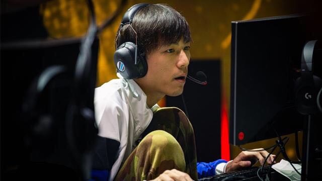 动作的堆砌 动作的堆砌