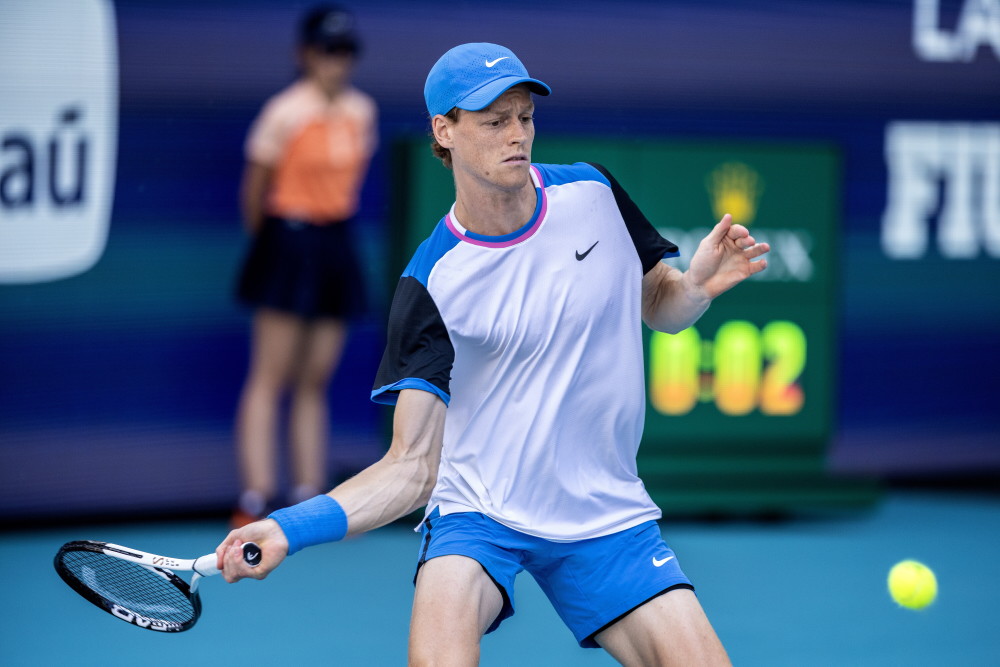 幕后运作的 幕后运作的